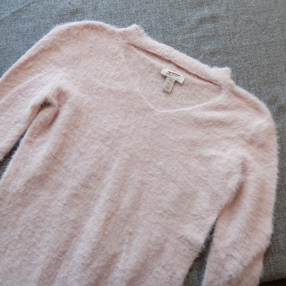 Arizona Jean Co Sweater Womens XS Pink Excellent Fuzzy Eyelash Metallic V-Neck